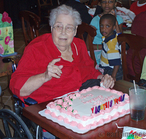 gagabday10707_01